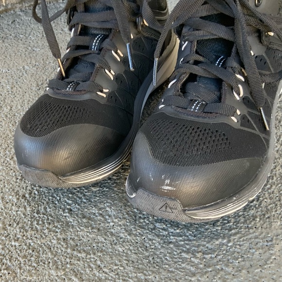 Keen Women's 5.5 Vista Energy Mid Carbon Fiber Toe EH Slip Resistant Work Boot - Picture 11 of 15